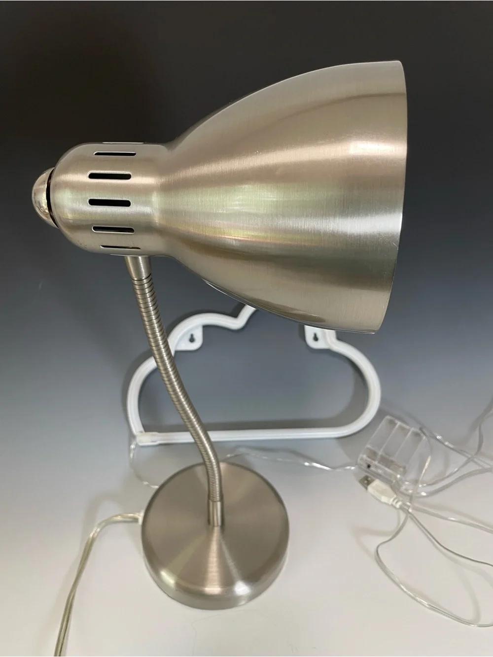 N/A sleek gooseneck